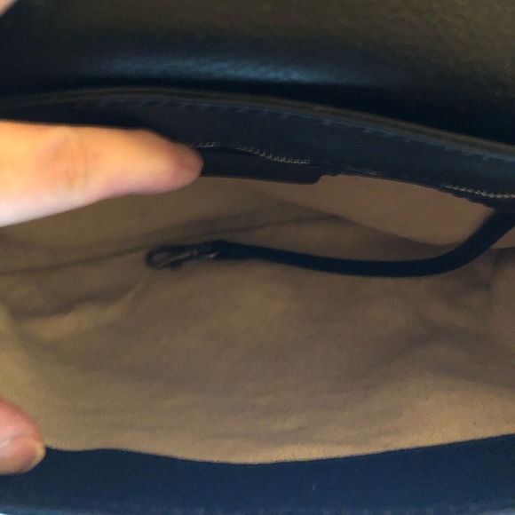 MICHAEL KORS VINTAGE ROSE SADDLE BAG - Picture 8 of 9